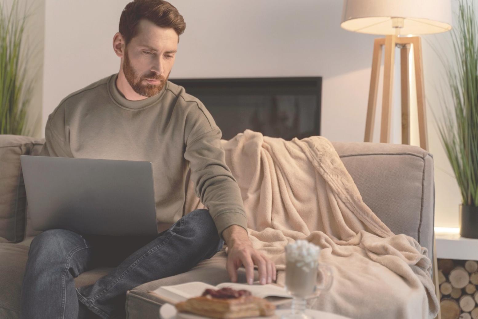 Équipe norexiluvaya en réunion collaborative